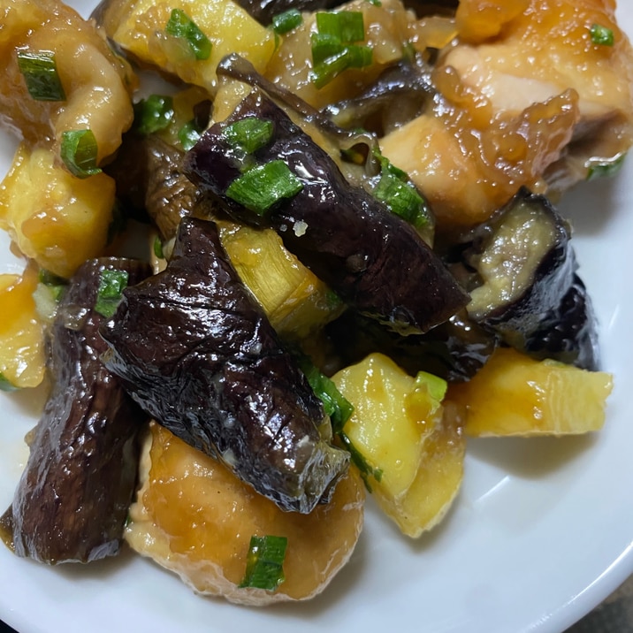 ナスと鶏肉のやきもの